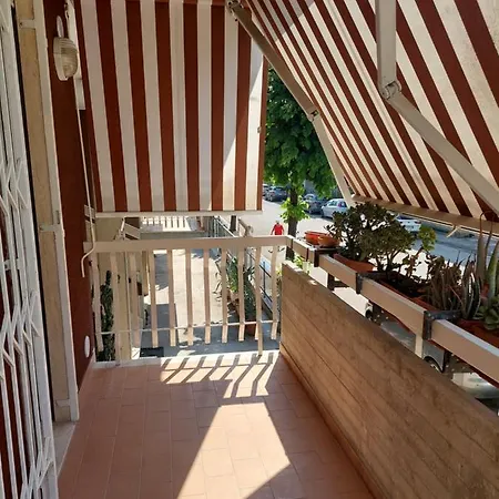 #Gioia22 Design Moderno A Due Passi Dal Mare Il Tuo Rifugio Di Stile E Relax Διαμέρισμα Martinsicuro